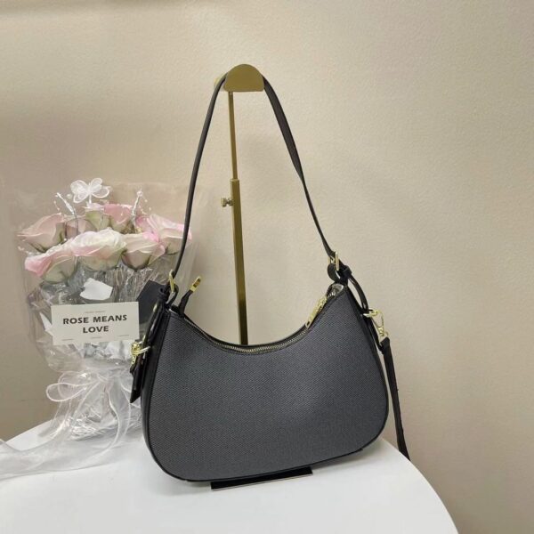 COACH Handbags -Model Z033 Size: (L28x H20x w10)