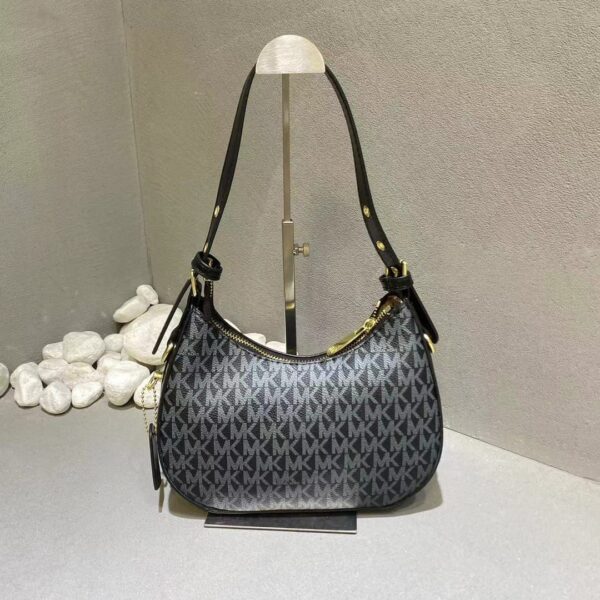 MK Women's Handbags Model- 18134 Size : (L22x H18x W8)
