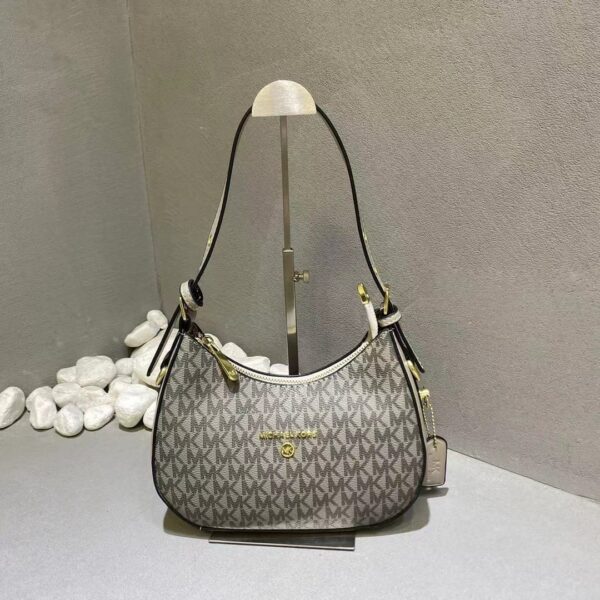 MK Women's Handbags Model- 18134 Size : (L22x H18x W8)