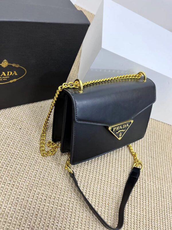 Prada Square Bag - Model- 7756 Size: (L22xH14x5w9)