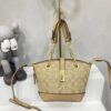 COACH Handbag high quality model.22185.size.L26L17w9