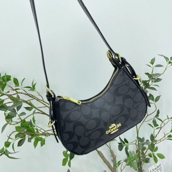 COACH Crossbody Bag-Model-z-027 Size:(L23xH15xW8)