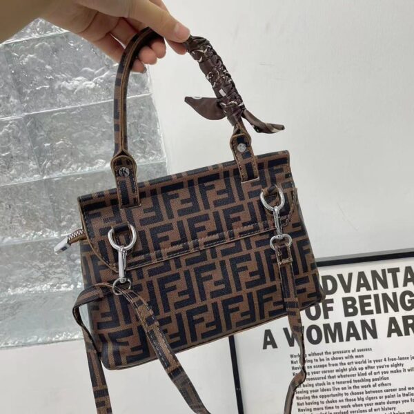 Fendi Small Shopper Bag-Model-0600 Size:(L25xH17xW10)