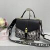CH Crossbody Bag-Model-3073 Size:(L22xH16xW7)