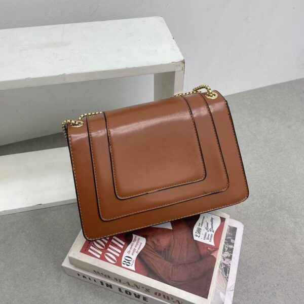 No Brand-Model-24-23 Size:(L25xH17xW8)