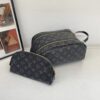 LV Makeup Bag-Model-62266 Size:(L27xh14xW15)