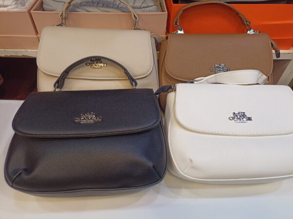 COACH Hand Bag-Model-1676 Size:(M)