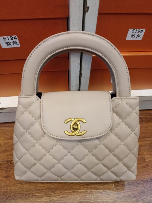Chanel Hand Bag New Trend-Model-8319 Size: (M)
