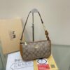 Coach Women's Bag with Brand Box - Model H629 size.L21H11.5W6.5