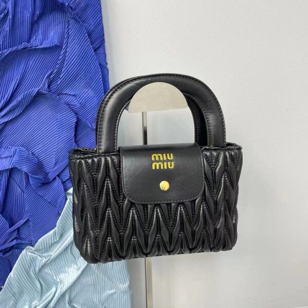 Miu Miu Ladies Bag – Model YC810 Size: (L21 x H14 x W10)